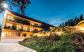 Ośrodek Wypoczynkowy KARINA